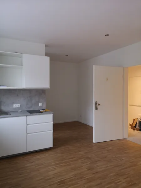 sonnige kleine Wohnung Nähe Spree und S-Bahn — photo 1